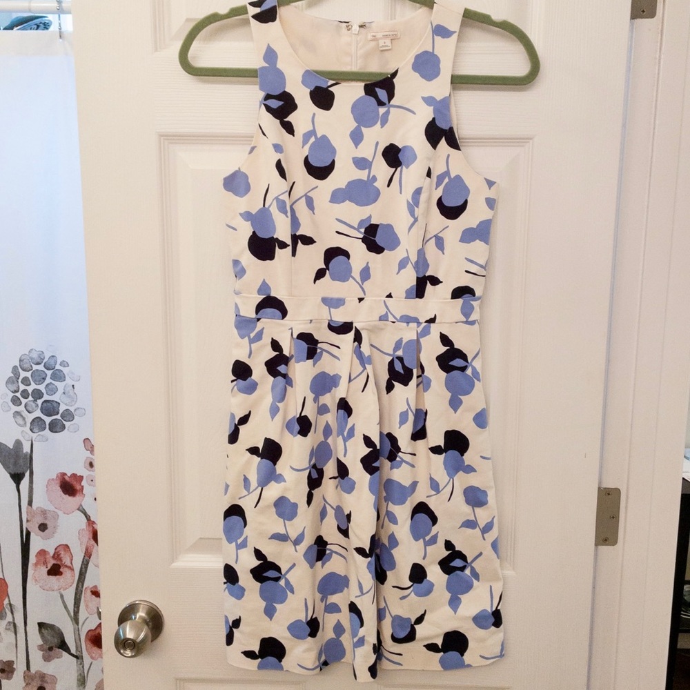 Gap Sara dress, white with blue flowers